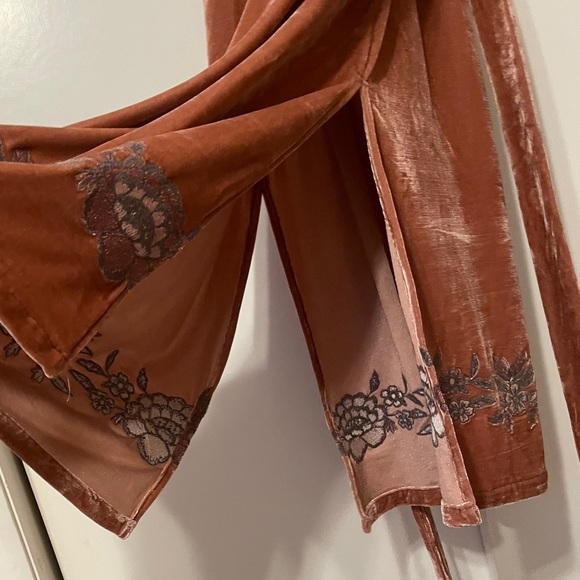 NWT J.O.A. Embroidered Velvet Midi Dress - Picture 8 of 14